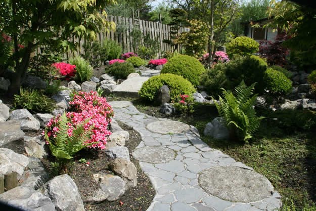 stepping-stones-garden-design_9495.jpg
